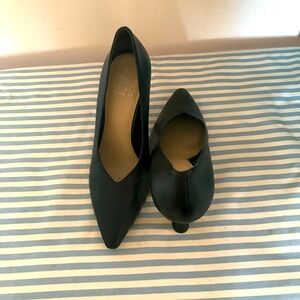 Perfect Black Pump